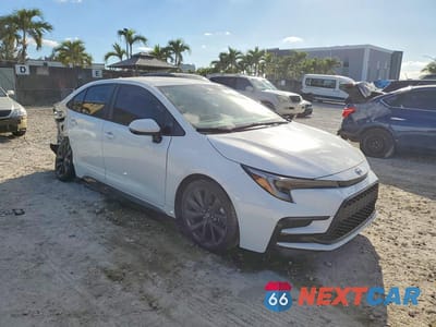 Czwarte zdjęcie samochodu z boku: 2024 TOYOTA COROLLA SE VIN:5YFS4MCE6RP186724 - miniatura