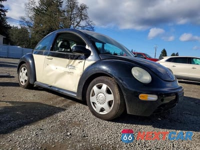Czwarte zdjęcie samochodu z boku: 2001 VOLKSWAGEN NEW BEETLE GLS VIN:3VWCK21C31M433383 - miniatura