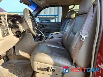 Zdjęcie 7 z 11 samochodu: 2004 CHEVROLET SILVERADO K1500 VIN:2GCEK13T141411526 - miniatura