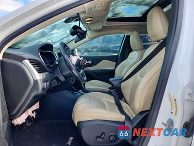 Zdjęcie 7 z 12 samochodu: 2016 JEEP CHEROKEE LIMITED VIN:1C4PJMDSXGW253350 - miniatura