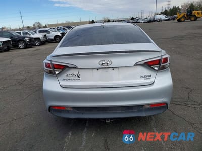 Zdjęcie 6 z 11 samochodu: 2016 HYUNDAI SONATA HYBRID LIMITED VIN:KMHE34L19GA028209 - miniatura