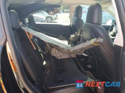 Zdjęcie 11 z 13 samochodu: 2021 TESLA MODEL Y VIN:5YJYGDEE4MF282628 - miniatura