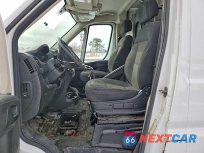 Zdjęcie 7 z 13 samochodu: 2014 RAM PROMASTER 2500 2500 HIGH VIN:3C6TRVDG8EE102417 - miniatura