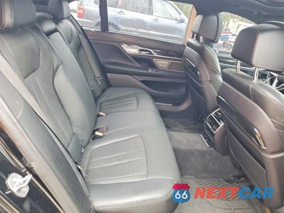 Zdjęcie 10 z 12 samochodu: 2019 BMW 740 I VIN:WBA7E2C50KB218298 - miniatura