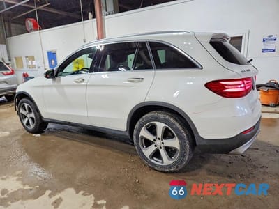 Drugie zdjęcie samochodu z przodu: 2016 MERCEDES-BENZ GLC 300 4MATIC VIN:WDC0G4KB2GF077634 - miniatura