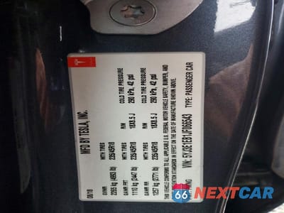 Zdjęcie 12 z 12 samochodu: 2018 TESLA MODEL 3 VIN:5YJ3E1EB1JF066543 - miniatura