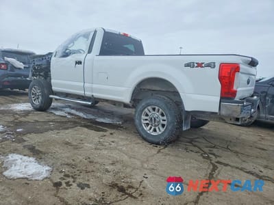 Drugie zdjęcie samochodu z przodu: 2017 FORD F250 SUPER DUTY VIN:1FTBF2B63HEE89884 - miniatura