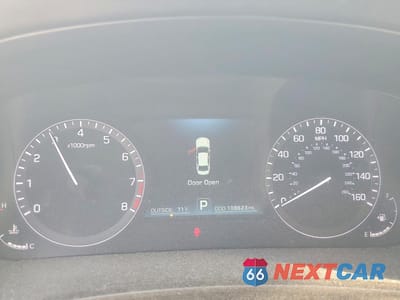 Zdjęcie 9 z 13 samochodu: 2015 HYUNDAI EQUUS SIGNATURE VIN:KMHGH4JH8FU095648 - miniatura