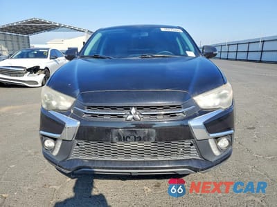 Piąte zdjęcie samochodu w środku: 2018 MITSUBISHI OUTLANDER SPORT ES VIN:JA4AR3AW1JU025556 - miniatura