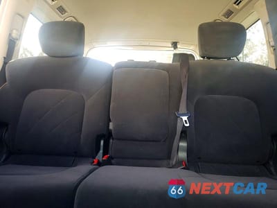 Zdjęcie 10 z 13 samochodu: 2017 NISSAN ARMADA SV VIN:JN8AY2NC3H9504629 - miniatura