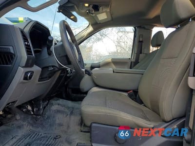 Zdjęcie 7 z 13 samochodu: 2022 FORD F350 SUPER DUTY VIN:1FT8X3BN7NEC27253 - miniatura