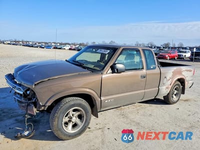 1999 CHEVROLET S TRUCK S10 1GCCS19X0X8198930 - główne zdjęcie licytacji z USA - miniatura