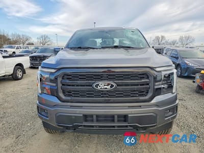 Piąte zdjęcie samochodu w środku: 2025 FORD F150 LARIAT VIN:1FTFW5LD9SFA25872 - miniatura