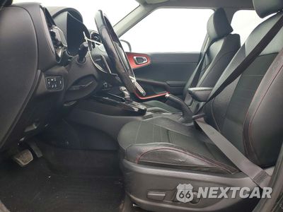 Zdjęcie 7 z 13 samochodu: 2020 KIA SOUL GT LINE VIN:KNDJ53AF0L7055036 - miniatura