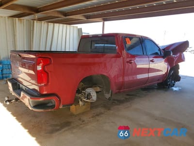 Trzecie zdjęcie samochodu z tyłu: 2025 CHEVROLET SILVERADO K1500 RST VIN:1GCUKEED4SZ315953 - miniatura