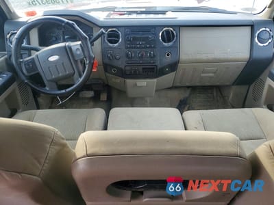 Zdjęcie 8 z 13 samochodu: 2008 FORD F350 SUPER DUTY VIN:1FTWW33R68EB13387 - miniatura