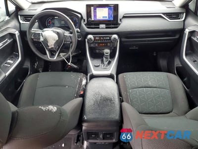 Zdjęcie 8 z 13 samochodu: 2023 TOYOTA RAV4 XLE VIN:2T3RWRFV3PW166595 - miniatura