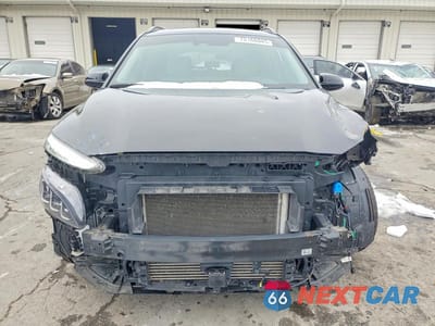 Piąte zdjęcie samochodu w środku: 2022 HYUNDAI KONA LIMITED VIN:KM8K5CA37NU811469 - miniatura