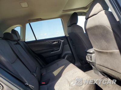 Zdjęcie 11 z 15 samochodu: 2022 TOYOTA RAV4 XLE VIN:2T3W1RFV2NC195537 - miniatura