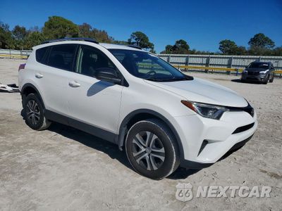 Czwarte zdjęcie samochodu z boku: 2017 TOYOTA RAV4 LE VIN:JTMZFREV4HJ721913 - miniatura