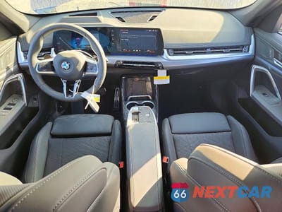 Zdjęcie 8 z 13 samochodu: 2025 BMW X1 XDRIVE28I VIN:WBX73EF06S5290750 - miniatura