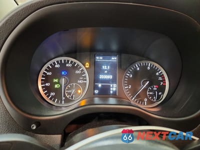 Zdjęcie 9 z 13 samochodu: 2019 MERCEDES-BENZ METRIS VIN:WD4PG2EE2K3511985 - miniatura