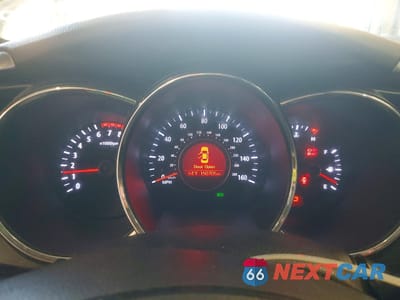 Zdjęcie 9 z 14 samochodu: 2013 KIA OPTIMA LX VIN:5XXGM4A71DG246985 - miniatura