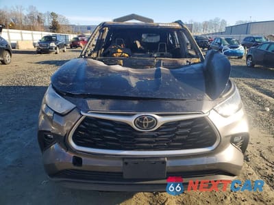 Piąte zdjęcie samochodu w środku: 2020 TOYOTA HIGHLANDER XLE VIN:5TDGZRBH1LS006998 - miniatura