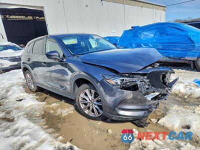 Czwarte zdjęcie samochodu z boku: 2019 MAZDA CX-5 GRAND TOURING VIN:JM3KFBDM7K0639289 - miniatura