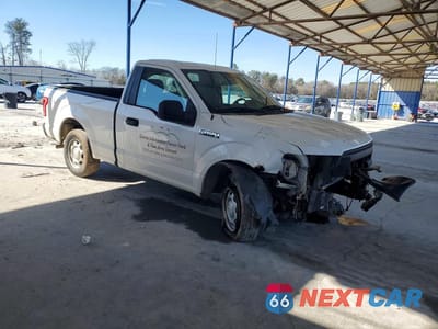 Czwarte zdjęcie samochodu z boku: 2016 FORD F150 VIN:1FTMF1C81GFB61567 - miniatura