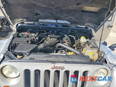 Zdjęcie 11 z 12 samochodu: 2007 JEEP WRANGLER VIN:1J4GB59157L205771 - miniatura