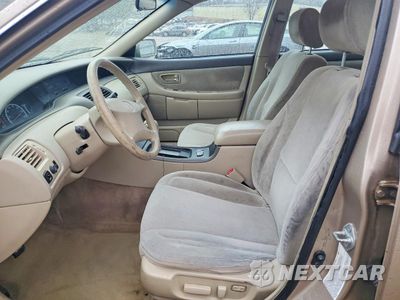 Zdjęcie 7 z 14 samochodu: 2000 TOYOTA AVALON XL VIN:4T1BF28B2YU105096 - miniatura