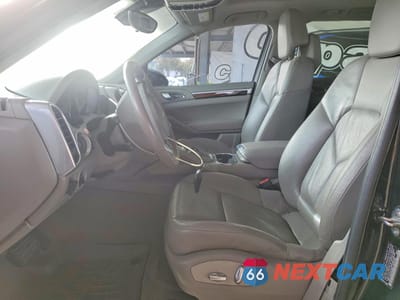 Zdjęcie 7 z 12 samochodu: 2012 PORSCHE CAYENNE VIN:WP1AA2A28CLA09706 - miniatura