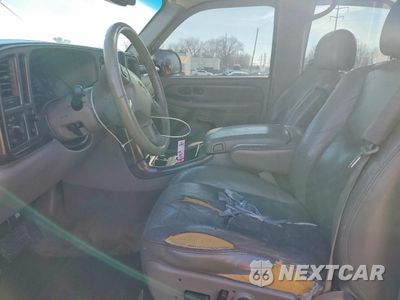 Zdjęcie 7 z 13 samochodu: 2005 GMC YUKON DENALI VIN:1GKEK63U75J103603 - miniatura