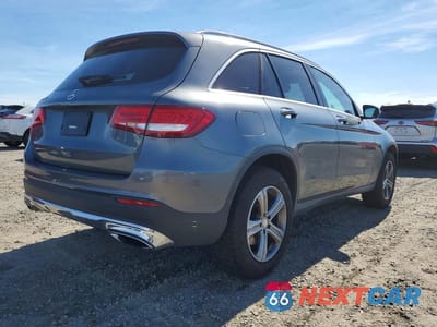 Trzecie zdjęcie samochodu z tyłu: 2017 MERCEDES-BENZ GLC 300 VIN:WDC0G4JB7HF160818 - miniatura