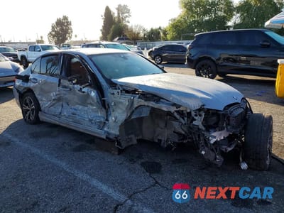 Czwarte zdjęcie samochodu z boku: 2023 BMW M340I VIN:3MW49FS09P8C99346 - miniatura