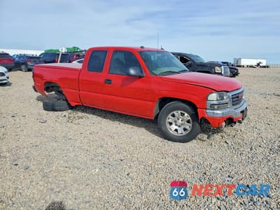 Czwarte zdjęcie samochodu z boku: 2005 GMC NEW SIERRA C1500 VIN:1GTEC19Z25Z252467 - miniatura