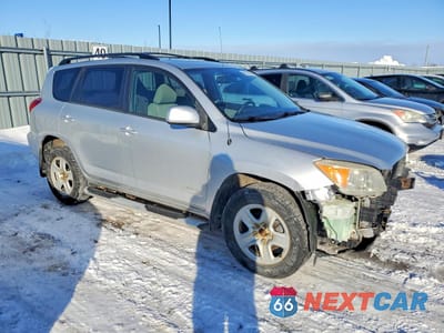 Czwarte zdjęcie samochodu z boku: 2006 TOYOTA RAV4 LIMITED VIN:JTMBK34V665006441 - miniatura