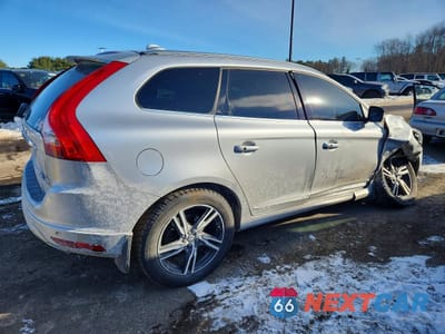 Trzecie zdjęcie samochodu z tyłu: 2017 VOLVO XC60 T6 DYNAMIC VIN:YV449MRR5H2127095 - miniatura