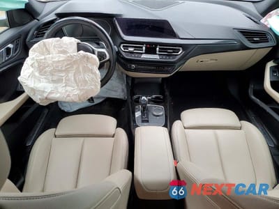 Zdjęcie 8 z 11 samochodu: 2021 BMW 228I VIN:WBA53AK00M7H33193 - miniatura