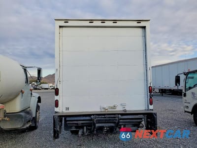 Zdjęcie 6 z 13 samochodu: 2010 ISUZU NPR BOX TRUCK VIN:JALC4W167A7001483 - miniatura