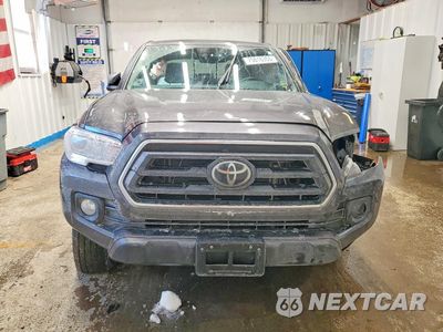 Piąte zdjęcie samochodu w środku: 2023 TOYOTA TACOMA DOUBLE CAB VIN:3TYCZ5ANXPT142524 - miniatura