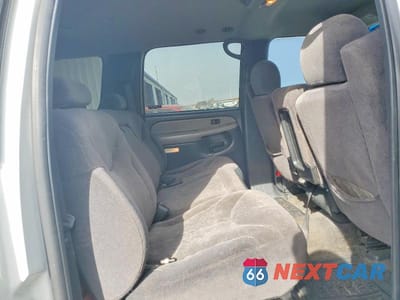 Zdjęcie 11 z 12 samochodu: 2001 GMC YUKON XL K1500 VIN:1GKFK16TX1J296933 - miniatura