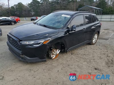 2023 TOYOTA COROLLA CROSS LE 7MUCAAAG3PV040971 - główne zdjęcie licytacji z USA - miniatura