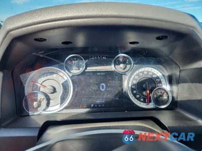 Zdjęcie 9 z 11 samochodu: 2017 RAM 2500 SLT VIN:3C6UR5DLXHG580932 - miniatura