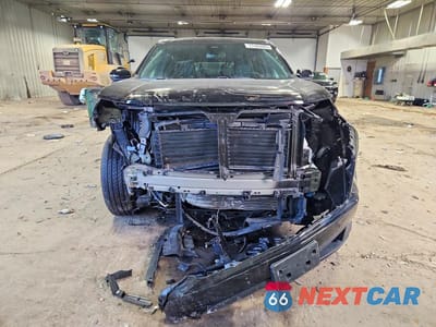 Piąte zdjęcie samochodu w środku: 2024 CHEVROLET TRAVERSE LT VIN:1GNEVGKS9RJ230827 - miniatura