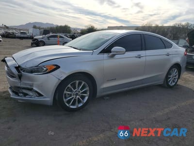2017 FORD FUSION SE HYBRID 3FA6P0LU8HR163677 - główne zdjęcie licytacji z USA - miniatura
