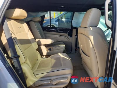 Zdjęcie 10 z 13 samochodu: 2021 CADILLAC ESCALADE PREMIUM LUXURY VIN:1GYS4BKLXMR273331 - miniatura