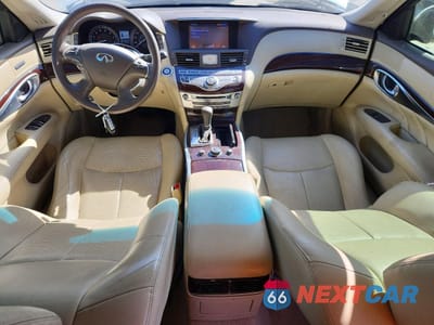 Zdjęcie 8 z 13 samochodu: 2015 INFINITI Q70L 3.7 VIN:JN1BY1PPXFM601608 - miniatura