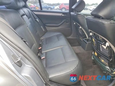 Zdjęcie 10 z 11 samochodu: 2005 BMW 330 I VIN:WBAEV534X5KM42280 - miniatura